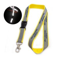 ŠŇŮRKA NA KRK (LANYARD) S REFLEXNÍMI PRVKY