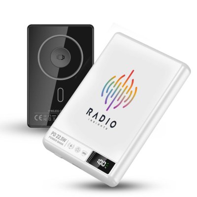 10000 mAh - magnetická power banka s 15W bezdrátovým nabíjením (3 v 1)