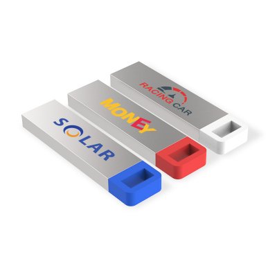 KOVOVÝ MINI USB FLASH DISK S BAREVNÝM POUTKEM